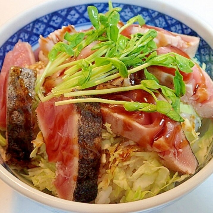 蒲焼のたれで キャベツとカツオのたたき丼 レシピ 作り方 By ぷ みぃまま 楽天レシピ 蒲焼のたれで キャベツとカツオのたたき丼 レシピ 作り方 By ぷ みぃまま 楽天レシピ